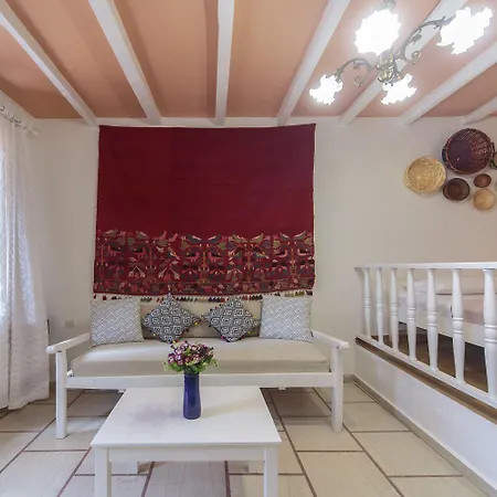 Kastelisuites 4* Chania (Crete)