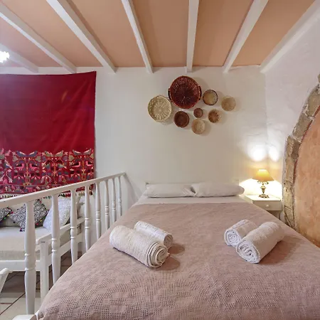 Aparthotel Kastelisuites Chania (Crete)
