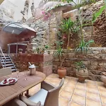 Kastelisuites 4*