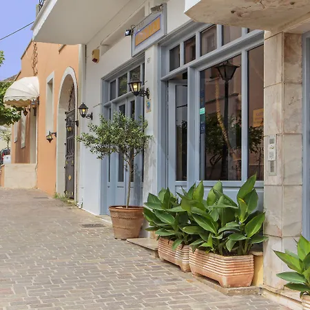 Kastelisuites 아파트호텔 4*