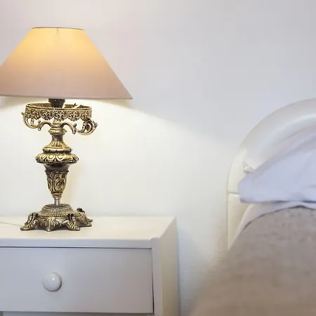 Kastelisuites Aparthotel