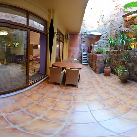 شقة فندقية Kastelisuites 4*