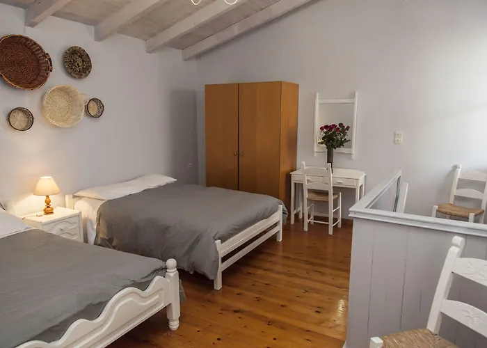 Kastelisuites Apartmanhotel 4*