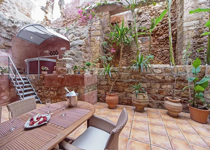 Apartmanhotel Kastelisuites