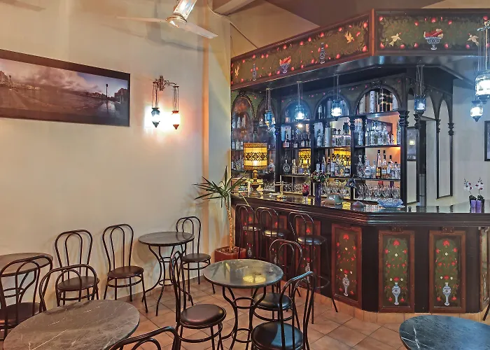 Kastelisuites Apartmanhotel Hriszí Aktí Haniá