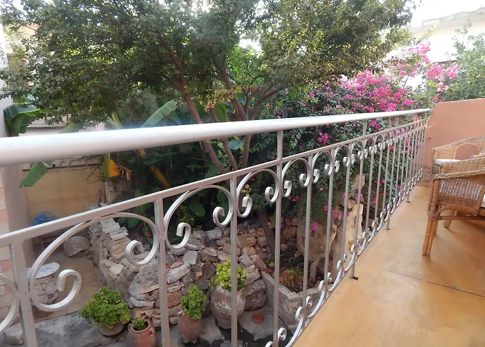 Kastelisuites Hriszí Aktí Haniá