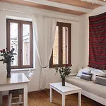 Aparthotel Kastelisuites 4*