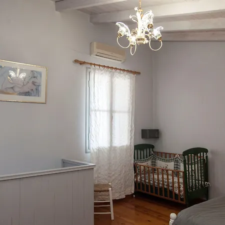 Aparthotel Kastelisuites 4*