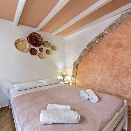 アパートホテル Kastelisuites ハニア