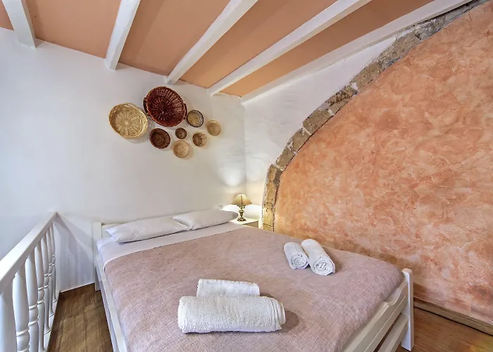 Aparthotel Kastelisuites Chania (Crete)